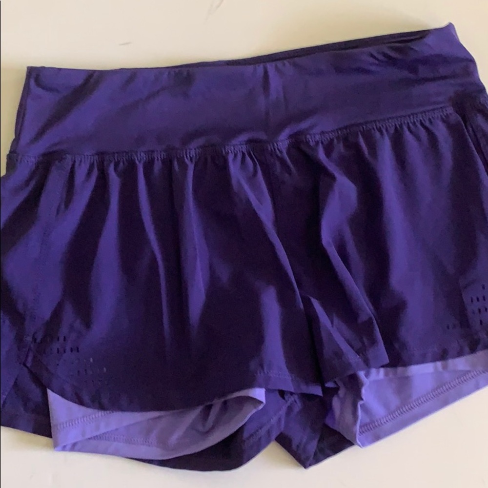 Workout shorts Champion brand. small, like new!